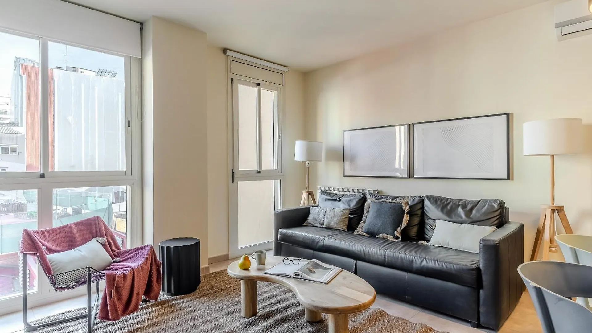 Ab Sagrada Familia - Sant Pau Apartment Barcelona 0*,  Spain